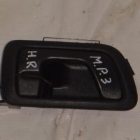 Ручка двери задней=передней внутренняя правая MR432271