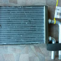 Радиатор отопителя MR568599