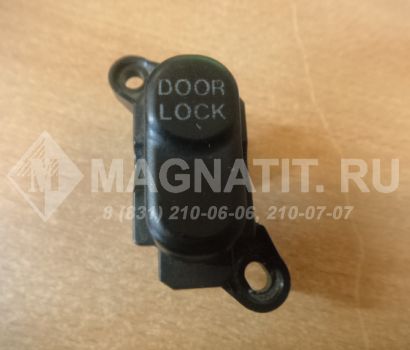 Кнопка DOOR LOCK Mazda 323 (BJ)