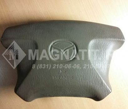 Подушка безопасности в рулевое колесо BJ0E57K0090 Mazda 323 (BJ)