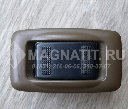 Кнопка стеклоподъёмника задняя правая GE4T66380A90, GE4T66380C90 Mazda 323 (BJ)