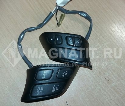 Кнопки управления круизом и магнитолой Mazda 6 (GG)