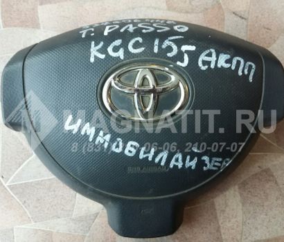 Накладка подушки безопасности на рулевое колесо  45130B1020 PASSO KGC10 Toyota Passo (KGC10)