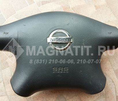 Накладка подушки безопасности в рулевое колесо Y8510WA910 Nissan Wingroad (WHNY11) (Y10) AD