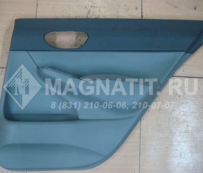 Обшивка двери задней правой Honda Civic 8 4D (FN FK)